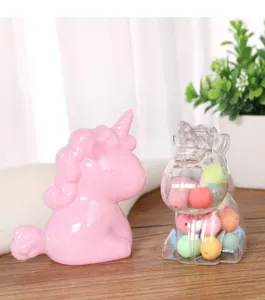 Transparente Einhorn-Bonbonbox Detailansicht, süßer Desktop-Aufbewahrungsbehälter Tierform.