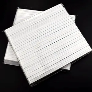 Weisse doppelseitige Nagelfeilen Blöcke für Polieren und Glätten, praktische transparente Verpackung.