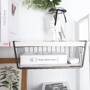 Cestino portaoggetti sotto scaffale in filo metallico nero per armadio cucina e scrivania