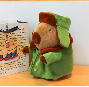 Lindo peluche de capibara con abrigo militar verde y sombrero divertido, gran regalo.
