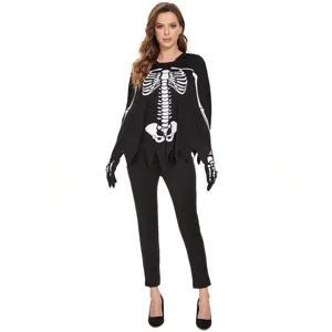 Ensemble de costume de squelette d'Halloween avec haut poncho imprimé d'os et gants assortis.