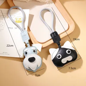 Porte-clés mignons en cuir PU chien et chat bleu et noir avec dimensions indiquées
