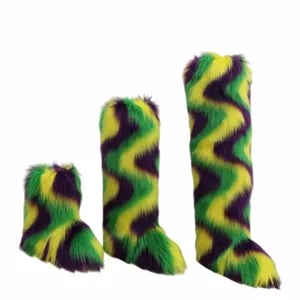 Bottes en fausse fourrure Mardi Gras à rayures violettes vertes et jaunes pour fêtes