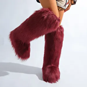 Bottes de neige élégantes en fausse fourrure de renard bordeaux, hauteur genou chic