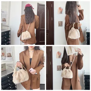 Modell mit braunem Blazer und einer flauschigen beigen Kunstfell-Beuteltasche mit Perlen