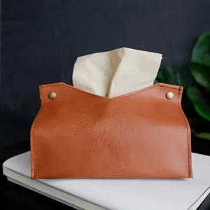 Porta fazzoletti in pelle marrone stile nordico con design minimalista a rilievo