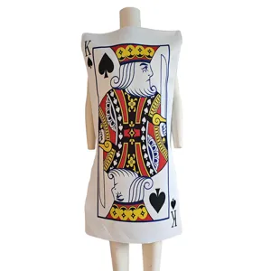 Details du costume de carte de jeu Roi de Pique, parfait pour fete d Halloween et cosplay.