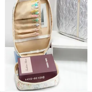 Quilted book storage bag travel portable prayer book protective cover dustproof handbag detail view