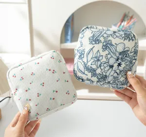 Mini borsa di stoccaggio in velluto a coste custodia portatile per assorbenti design floreale carino
