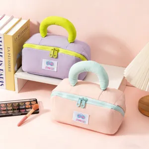 Bolsa cosmética de almohada bolsa de almacenamiento portátil gran capacidad organizador de viaje.