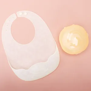 Babero de silicona ultrafino para bebé con caja de almacenamiento, impermeable y ligero.
