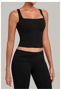 Schwarzes Yoga-Crop-Top mit viereckigem Ausschnitt, doppellagiges Fitness-Tanktop für Damen.