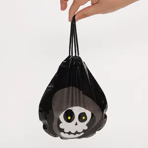Halloween schwarzer Kordelzug Süßigkeiten Geschenkbeutel mit niedlichem Cartoon Totenkopf neu.