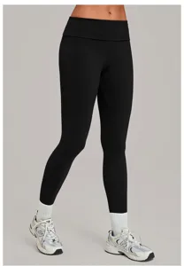 Zwarte yogabroek met omslagtaille voor dames, sneldrogende fitness en sportlegging.