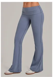 Pantalon de yoga taille haute avec ceinture rabattue et coupe évasée pour le sport et le fitness.