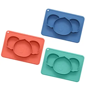 Piatto con ventosa in silicone per neonati tappetino pappa design elefante set da tre pezzi