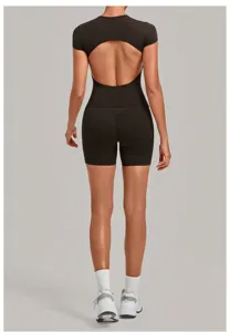 Backless tight yoga set short sleeve activewear breathable fitness outfit for women.