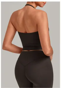 Μαύρο crop top halter εξώπλατο fitness yoga άσκηση αθλητικά ρούχα γυναικεία λεπτομέρεια