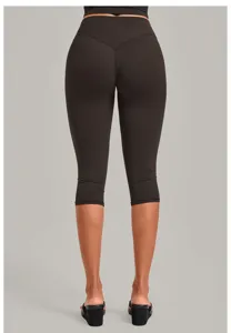 Brown capri yoga pants back detail, high waist tummy control and hip lifting fit design.