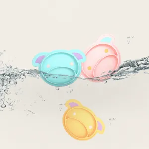 Piatto diviso in silicone per neonati orsacchiotto carino ventosa stoviglie dettaglio