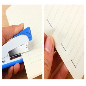 Umweltfreundlicher hefterloser Tacker Papierbinder fuer Buero und Schule blau weiss