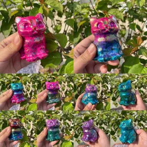 Aura Kristall Katzen Figur Handgeschnitzte Natürliche Halbedelstein Sitzende Katze Statue Galvanisierte Regenbogen Quarz Heilsteine Tier Schnitzerei Haus Schreibtisch Dekoration Ornament