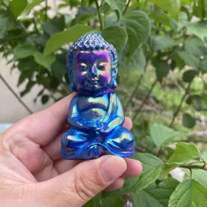 8cm Aura Kristall Buddha Figur, lebendige blaue irisierende Halbedelstein geschnitzte Deko.