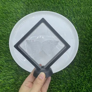 Kristall Schmetterling Probe schwebender Display Rahmen mit 10cm Edelstein Fluegeln.