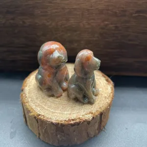 Natur Edelstein Welpe Figur, süßes geschnitztes Tier Hund Ornament für Zuhause Schreibtisch.