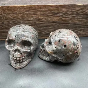 Natural stone carved skull figurine 7cm gemstone gothic home decor crystal ornament sculpture