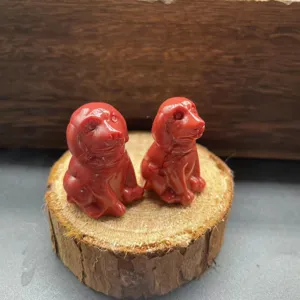 Naturstein geschnitzte welpen figuren rote edelstein niedliche hunde statue tisch deko