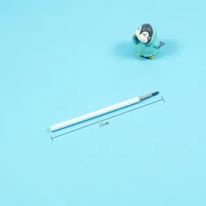 Eeuwige potlood navulling met schattige pinguïn top, 11 cm lengte, glad schrijven voor dagelijks gebruik.