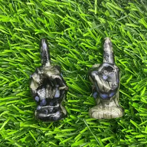 Statuetta medio in pietra naturale, ornamento mano scolpita per scrivania, 5cm.