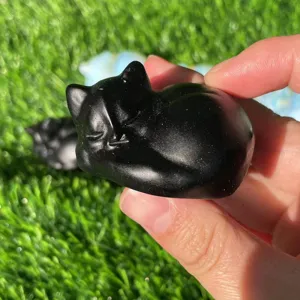 Chat endormi en cristal obsidienne givrée pierre précieuse sculptée figurine déco