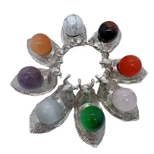 Cristal escargot pierre naturelle sphere ensemble decoration ornement metal animal sculpture