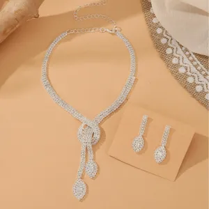 Rhinestone Kristall Halskette und Ohrring Set fuer Braut Hochzeit Party Schmuck.