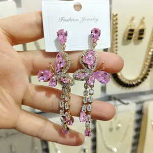Rosa Zirkon Schmetterling Quaste Ohrringe, elegante glänzende Mode Schmuck für Damen Alltag.