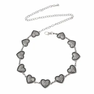 Vintage silberne Metall Herz KettenGürtel für Damen, Retro Taillenaccessoire für Kleider.