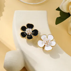 Housses de bouton perle forme de fleur alliage de zinc chemise noire blanche accessoires