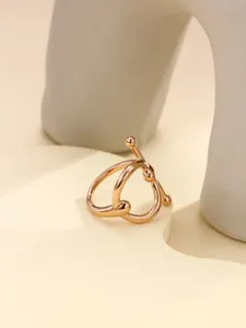 Minimalist rose gold metal silk scarf buckle, elegant knotted ring for square scarves.