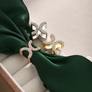 Clip per Sciarpa Incastrata in Lega con Strass Lussuosa Fibbia per Sciarpa Retro Accessori di Gioielli di Moda
