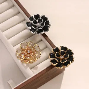 Exquisite 38mm camellia button cover detail shot, featuring elegant floral design for clothing decoration.