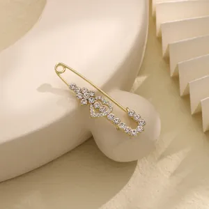 Rhinestone safety pin brooch gold tone crystal heart fashion clothing scarf decorative pin