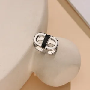 Mini metal scarf buckle elegant hollow headscarf ring silver black alloy accessory main view