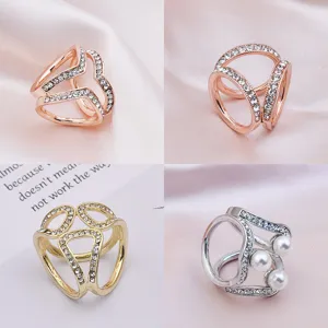 Women's Alloy Rhinestone Artificial Pearl Scarf Ring Triple Ring Geometric Scarf Buckle Fashion Jewelry