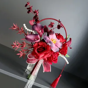 Chinese Wedding Bridal Handheld Bouquet Artificial Silk Rose Calla Lily Pearl Tassel Red Photography Prop Wedding Decoration