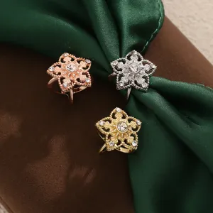 Élégant ensemble d'anneaux de foulard étoile cristal, clips hijab métal et boucle de soie.