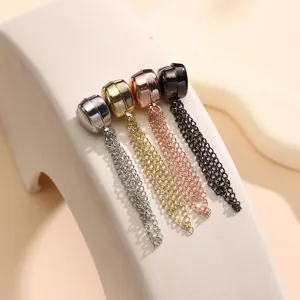 Heart-shaped magnetic buckle with chain, versatile clothing fixing clip for sleeves and hems.