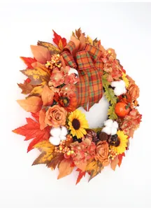Herbst Ernte Kranz mit künstlichen Ahornblättern Kürbissen und Sonnenblumen für die Haustür