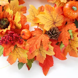 Couronne d'automne artificielle en érable avec citrouilles et pommes de pin pour porte.